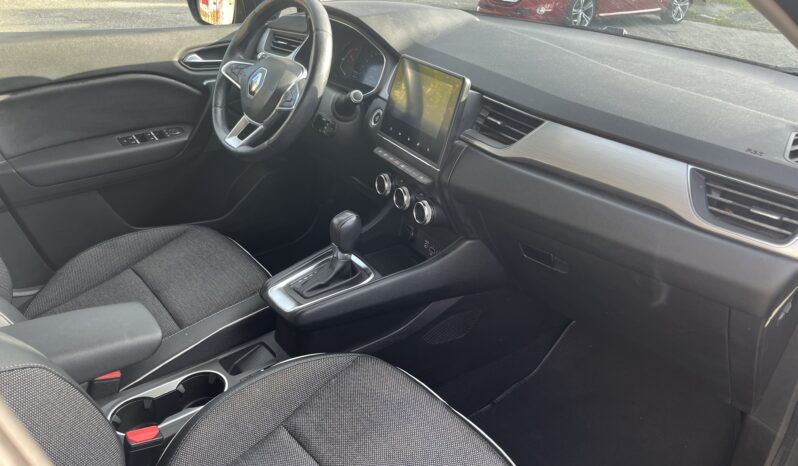 
								Renault Captur 1.3 TCe 140 Intens full									