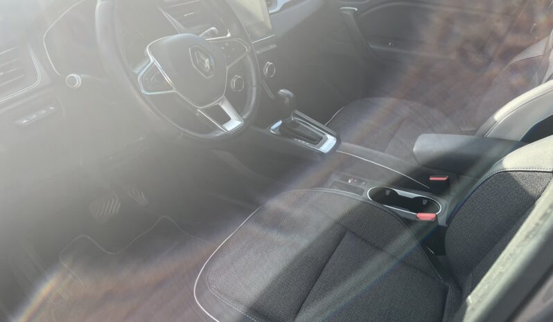 
								Renault Captur 1.3 TCe 140 Intens full									