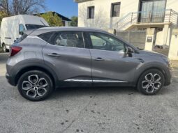 
										Renault Captur 1.3 TCe 140 Intens full									