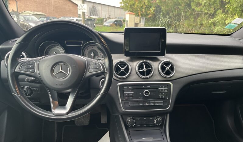 
								Mercedes GLA 200 CDI Business full									