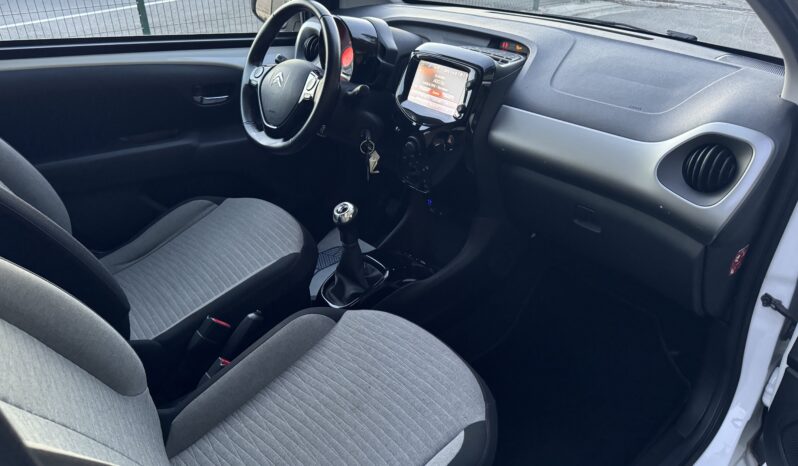 
								CitroënC1 1.2 VTi 82ch Shine full									