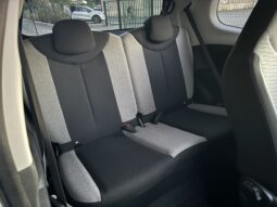 
										CitroënC1 1.2 VTi 82ch Shine full									