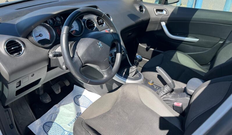 
								Peugeot 308 1.6 hdi 110 full									