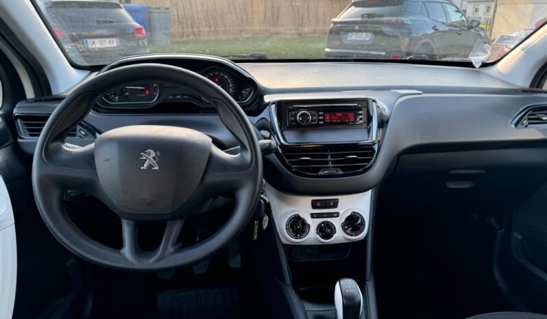 
								Peugeot 208 1.2 Vti 68ch LIKE full									