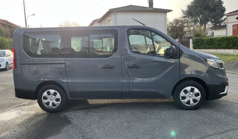 
								Renault Trafic 2.0 BlueDci 150 EDC 9 places full									