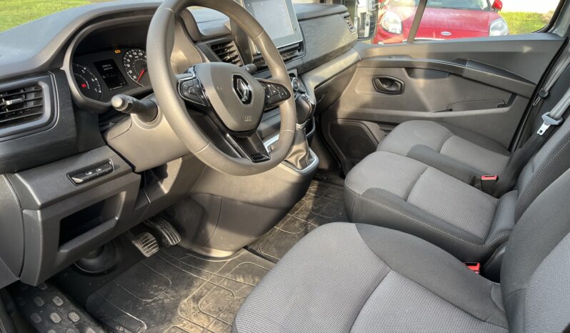 
								Renault Trafic 2.0 BlueDci 150 EDC 9 places full									