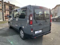 
										Renault Trafic 2.0 BlueDci 150 EDC 9 places full									