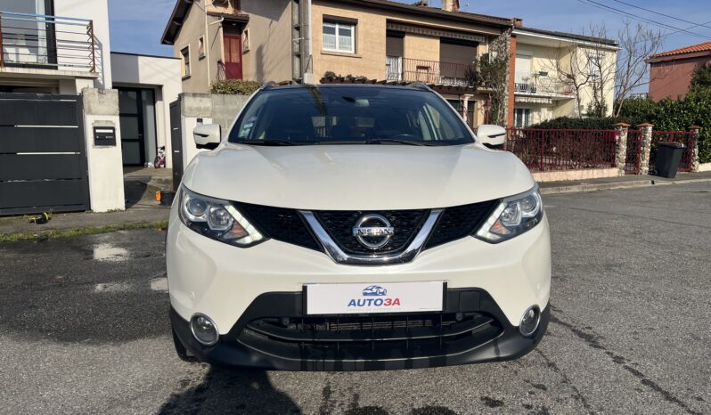 
								Nissans Qashqai N-Connecta 1.2 115ch Toit Panoramique full									