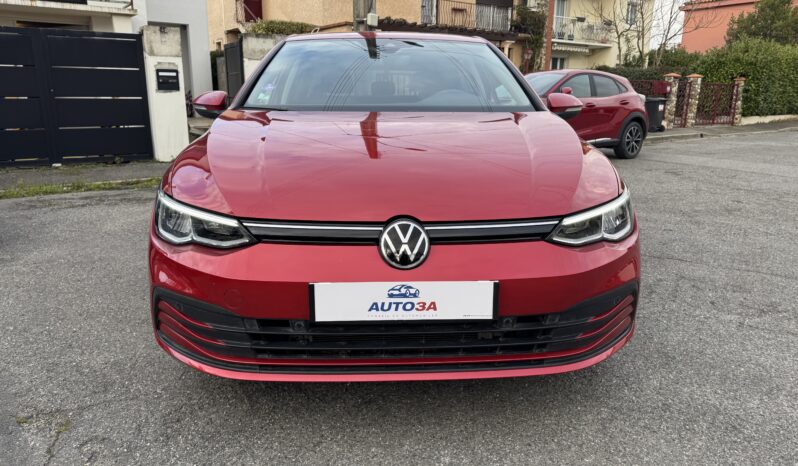 
								Volkswagen Golf VIII 1.5 eTSI 150 DSG full									