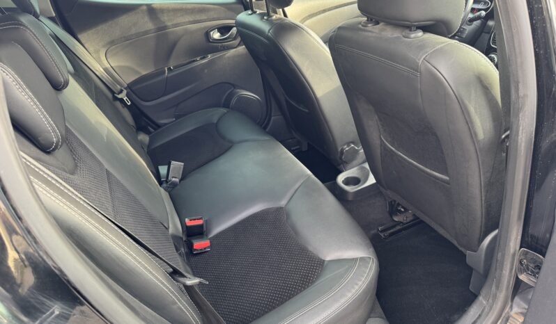 
								Renault Clio IV 1.5 Dci 90 Intens full									