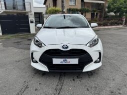 
										Toyota Yaris Hybride 116h dynamique Business full									