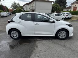 
										Toyota Yaris Hybride 116h dynamique Business full									