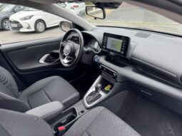 
										Toyota Yaris Hybride 116h dynamique Business full									