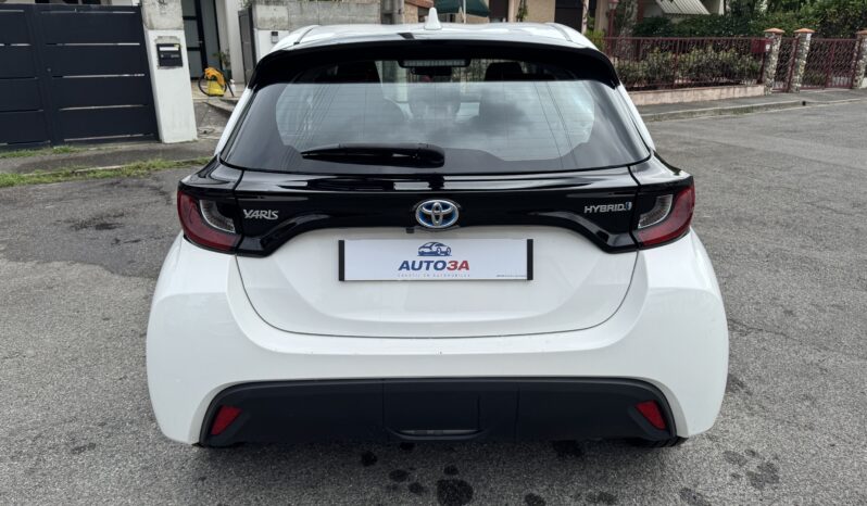 
								Toyota Yaris Hybride 116h dynamique Business full									