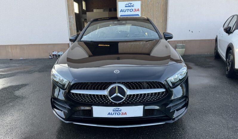 
								Mercedes Classe A 200 AMG Line full									