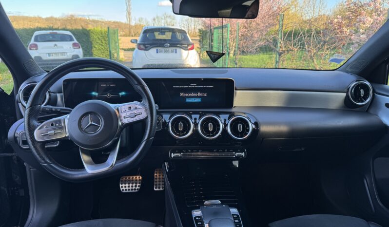 
								Mercedes Classe A 200 AMG Line full									