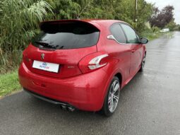 
										Peugeot 208 GTI 1.6 THP 200cv full									