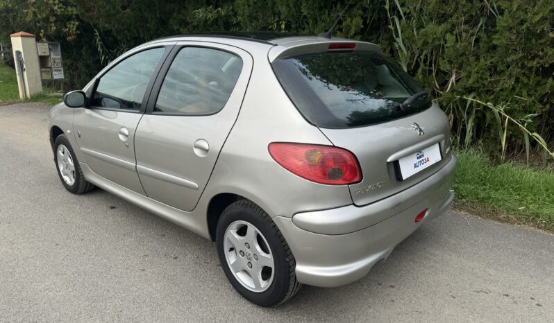 
								Peugeot 206 1.4 16v 90cv finition Roland Garros full									